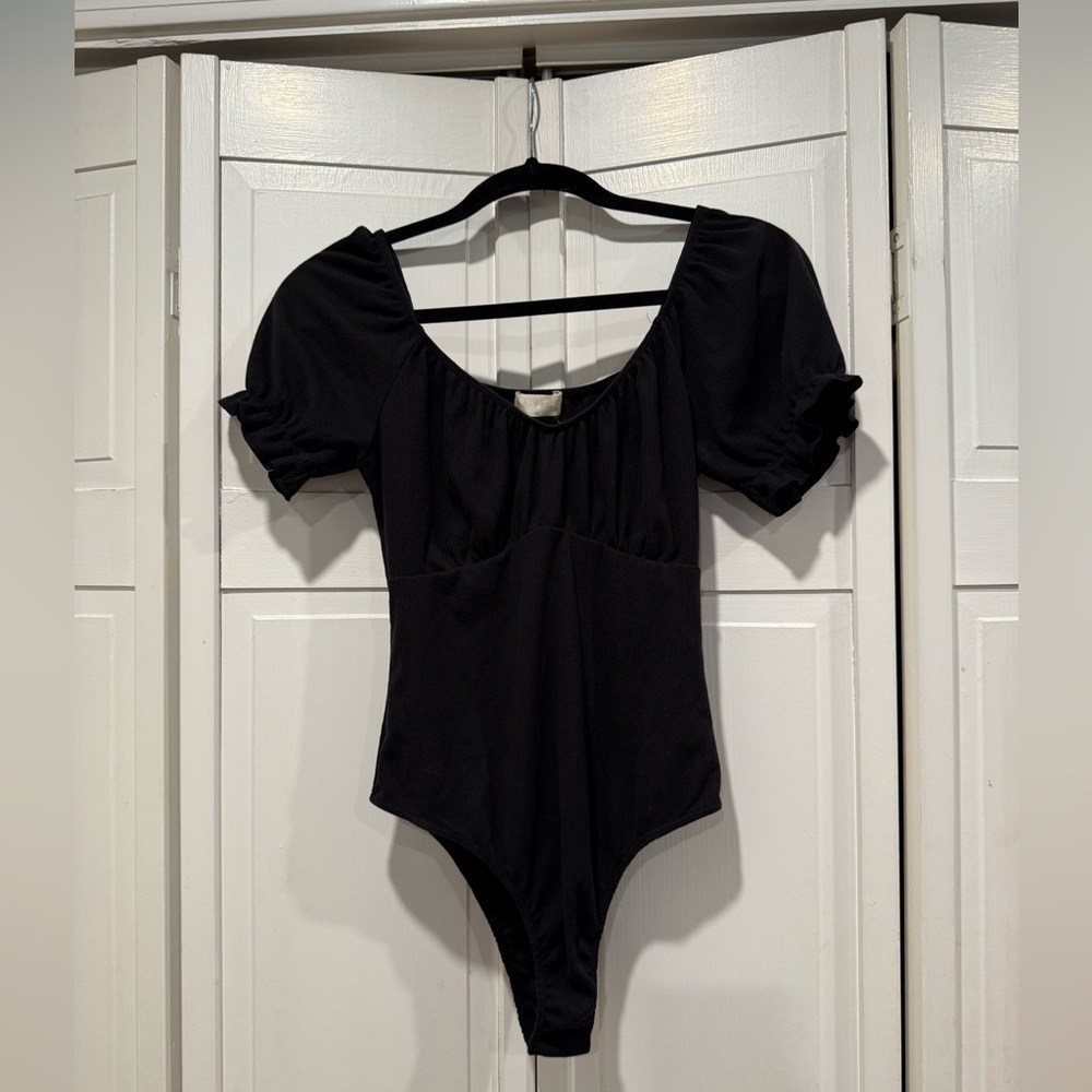 NWT bodysuit size medium by altard state